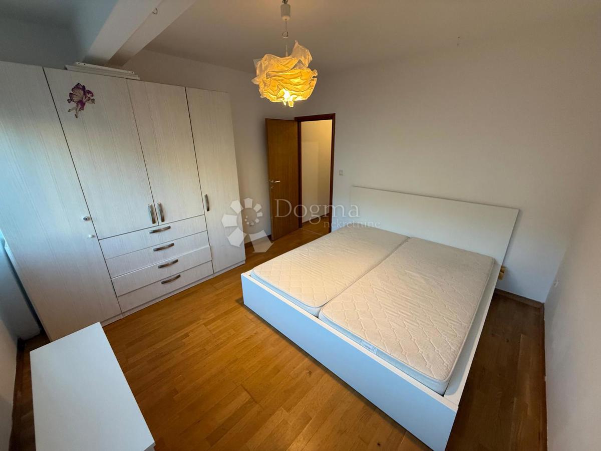 Allogio Srednjaci, Trešnjevka - Jug, 69m2