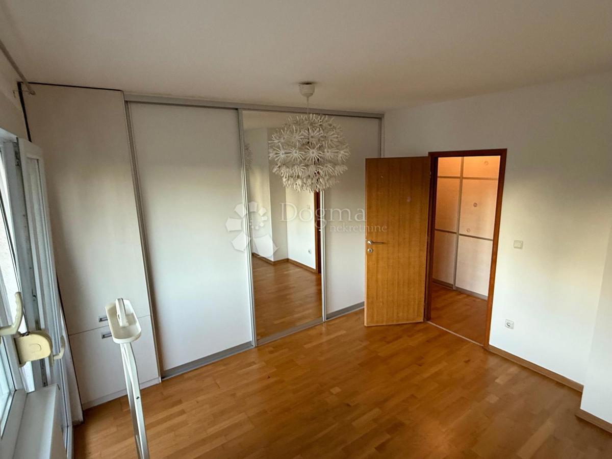 Allogio Srednjaci, Trešnjevka - Jug, 69m2