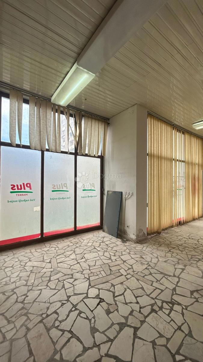 Locale commerciale Veruda, Pula, 87,35m2