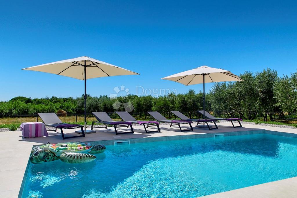 Casa Loborika, Marčana, 162m2