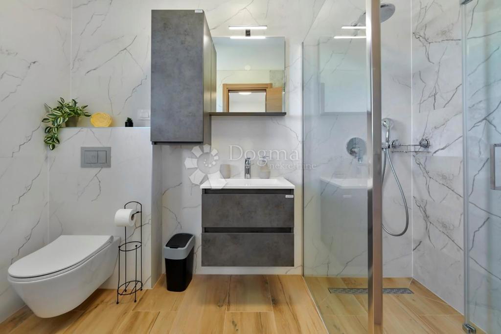 Casa Loborika, Marčana, 162m2