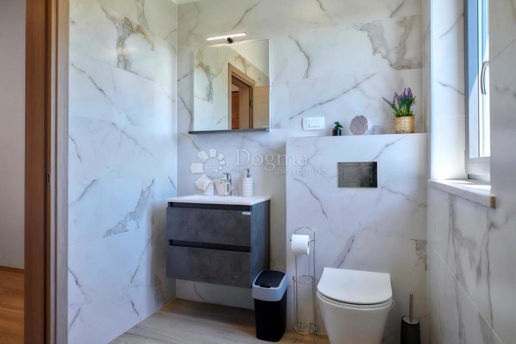 Casa Loborika, Marčana, 162m2