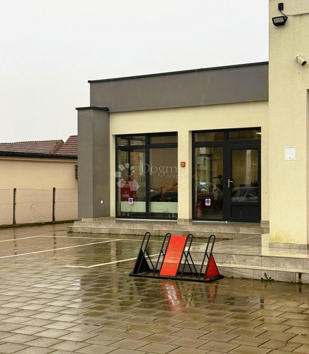 Locale commerciale Petrijanec, 81,21m2