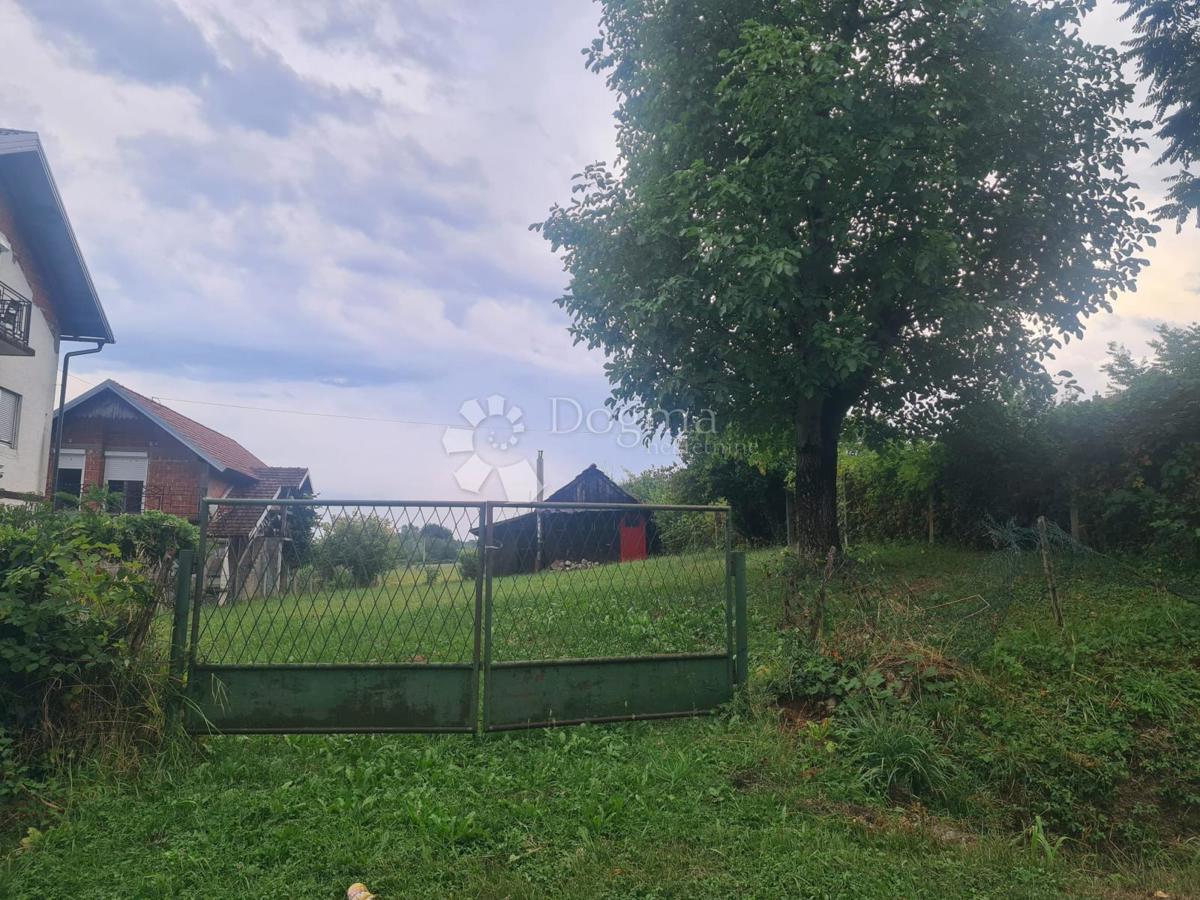 Terreno edificabile Kupinečki Kraljevec, Brezovica, 707m2