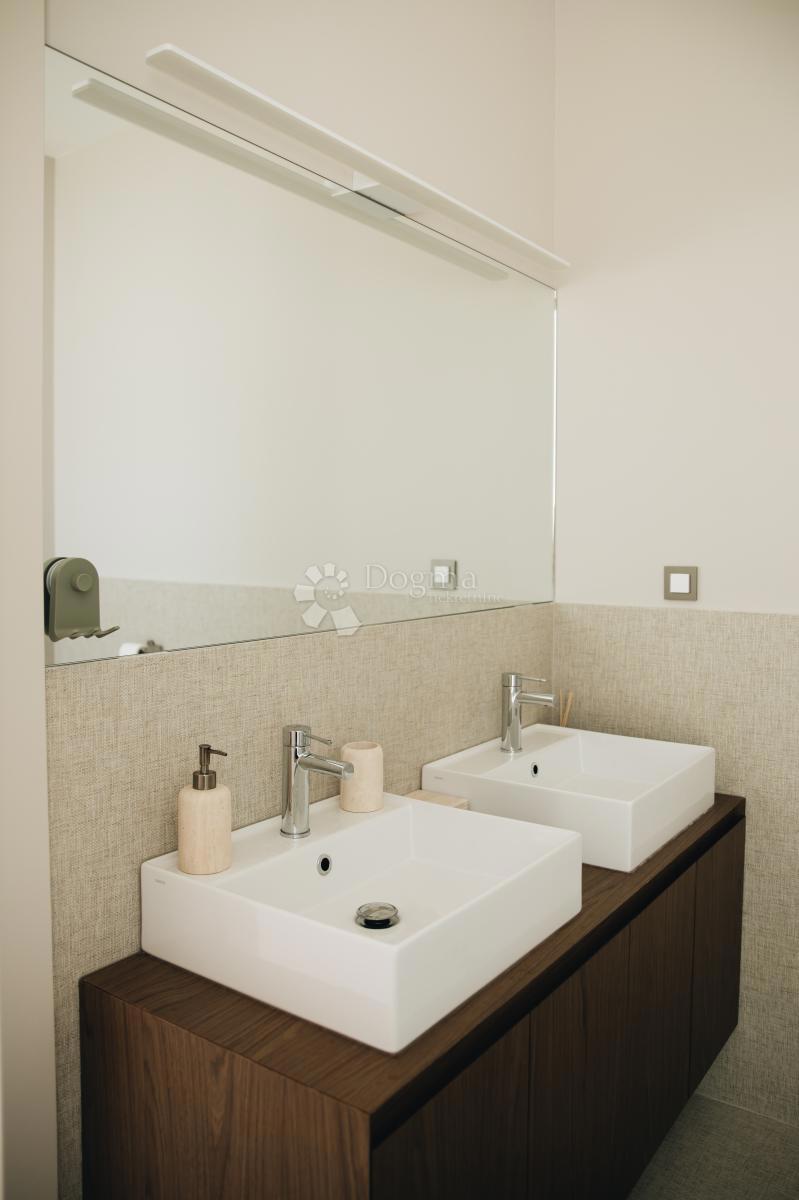 Casa Žrnovo, Korčula, 360m2