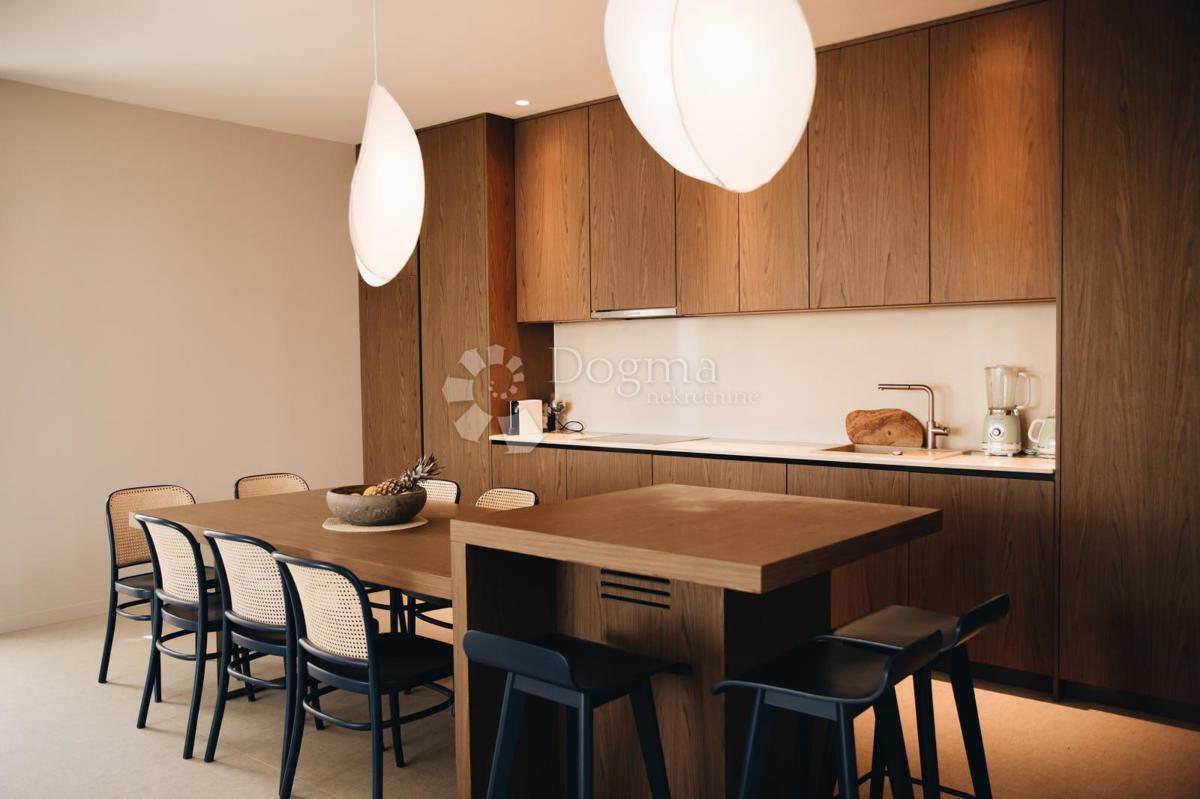 Casa Žrnovo, Korčula, 360m2