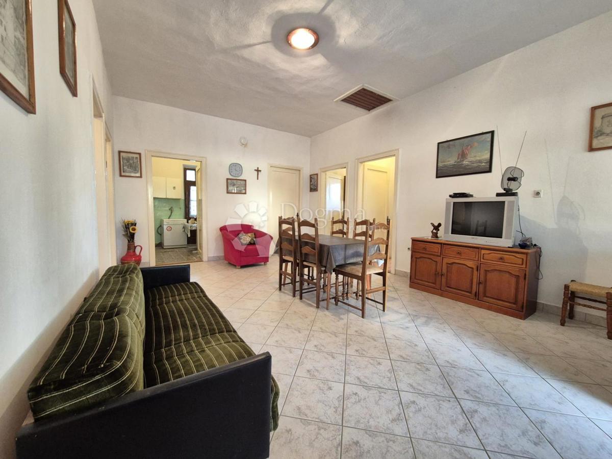 Casa Pašman, Don Marka Cvitanovića, 202m2