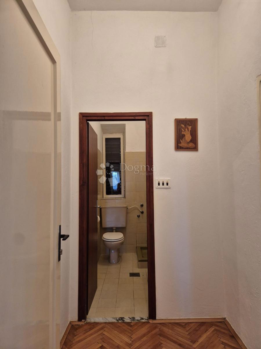 Casa Pašman, Don Marka Cvitanovića, 202m2