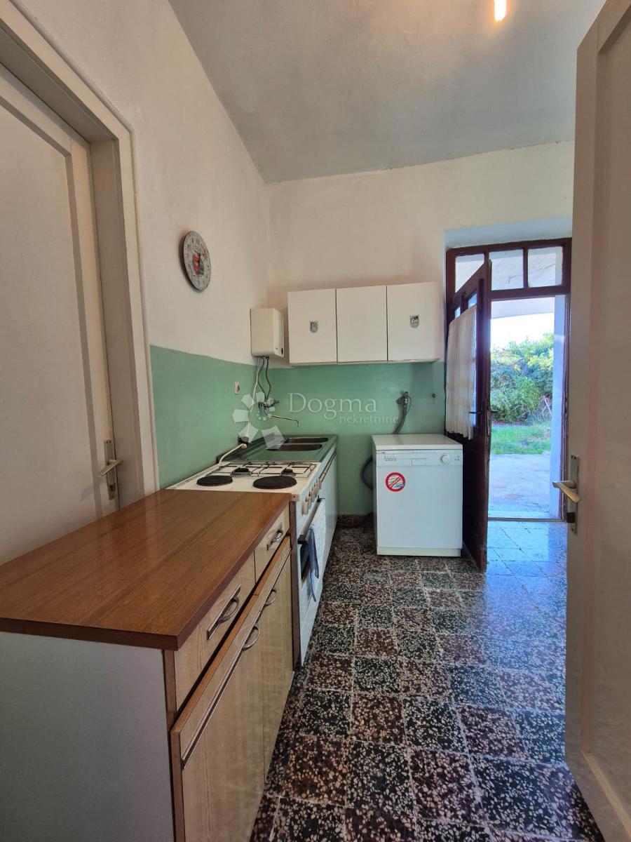 Casa Pašman, Don Marka Cvitanovića, 202m2