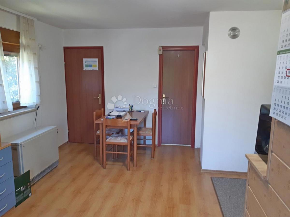 Casa Mračin, Netretić, 133m2