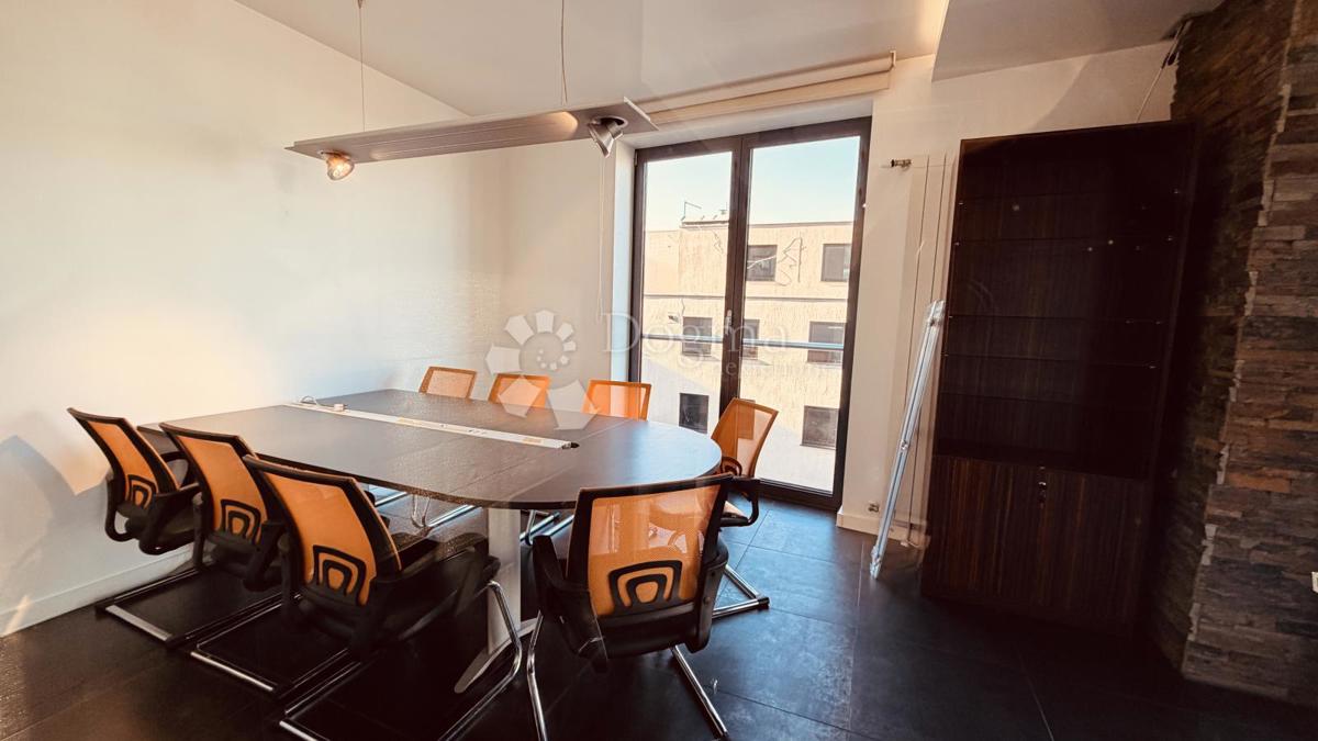 Locale commerciale Donji grad, Donji Grad, 115,30m2