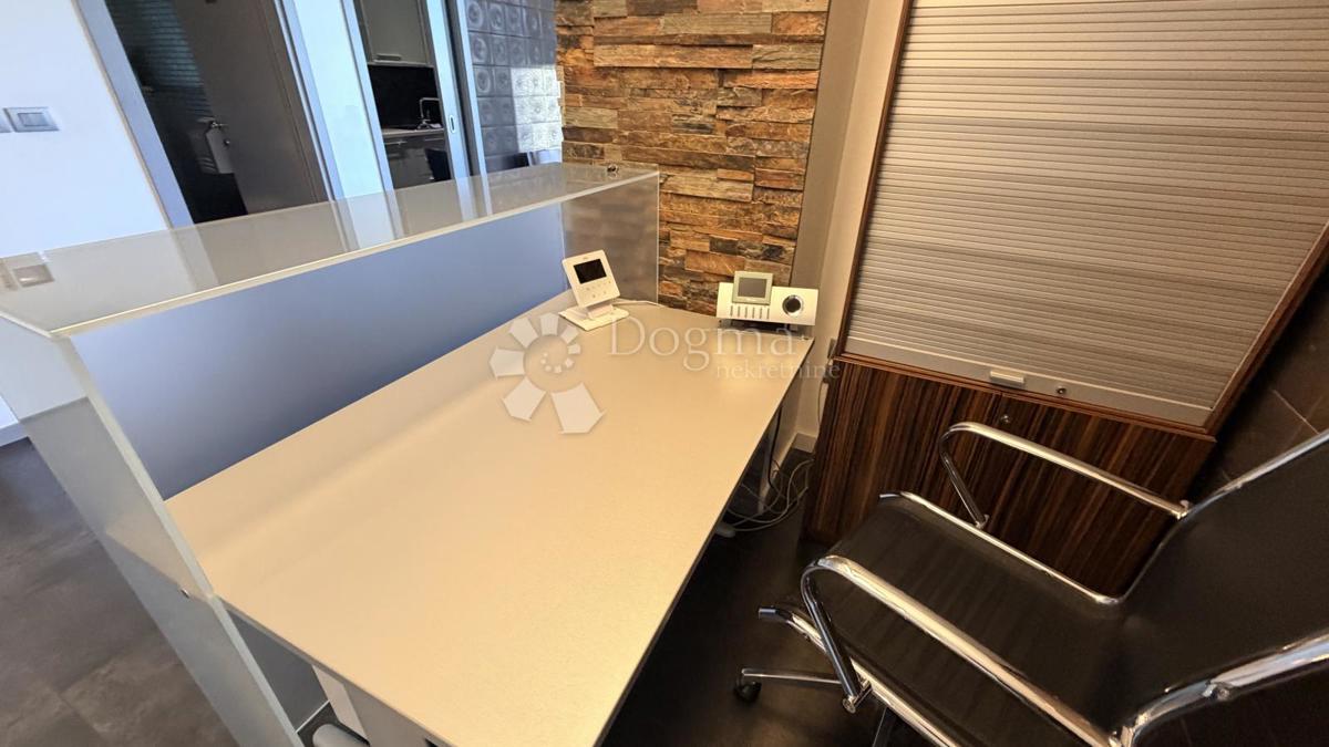 Locale commerciale Donji grad, Donji Grad, 115,30m2