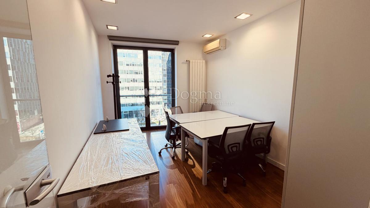 Locale commerciale Donji grad, Donji Grad, 115,30m2