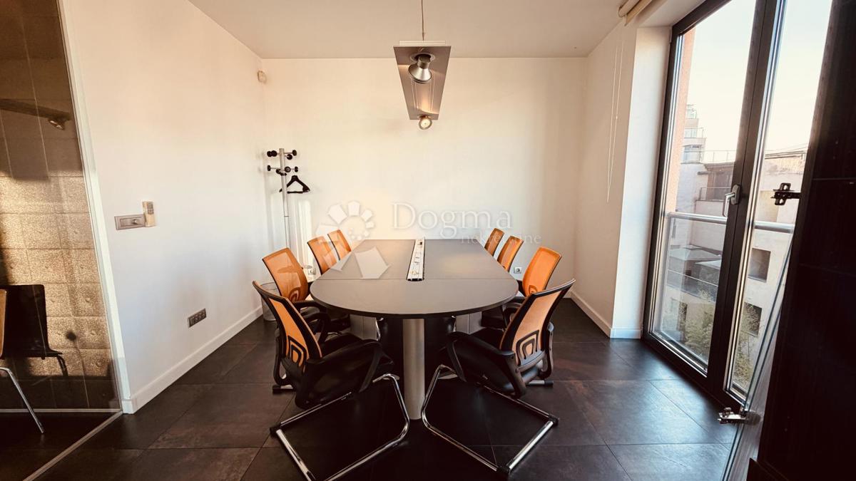 Locale commerciale Donji grad, Donji Grad, 115,30m2