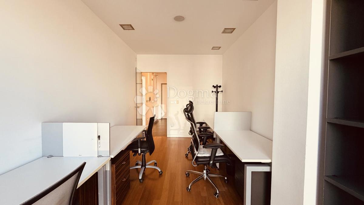 Locale commerciale Donji grad, Donji Grad, 115,30m2