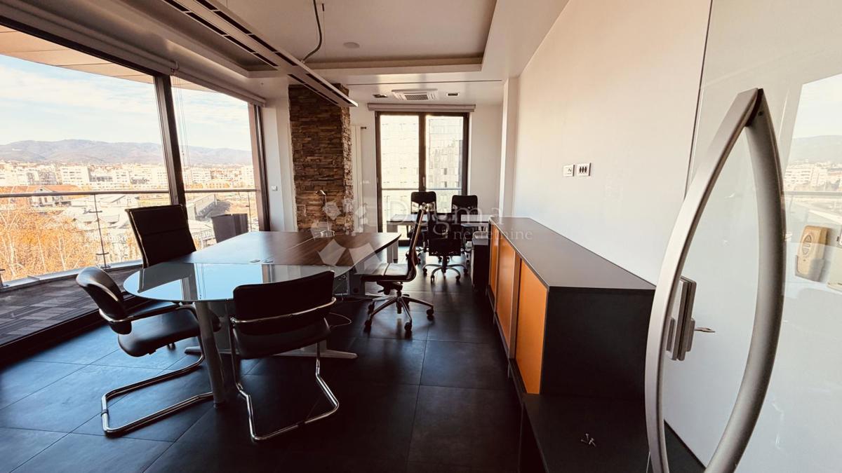 Locale commerciale Donji grad, Donji Grad, 115,30m2