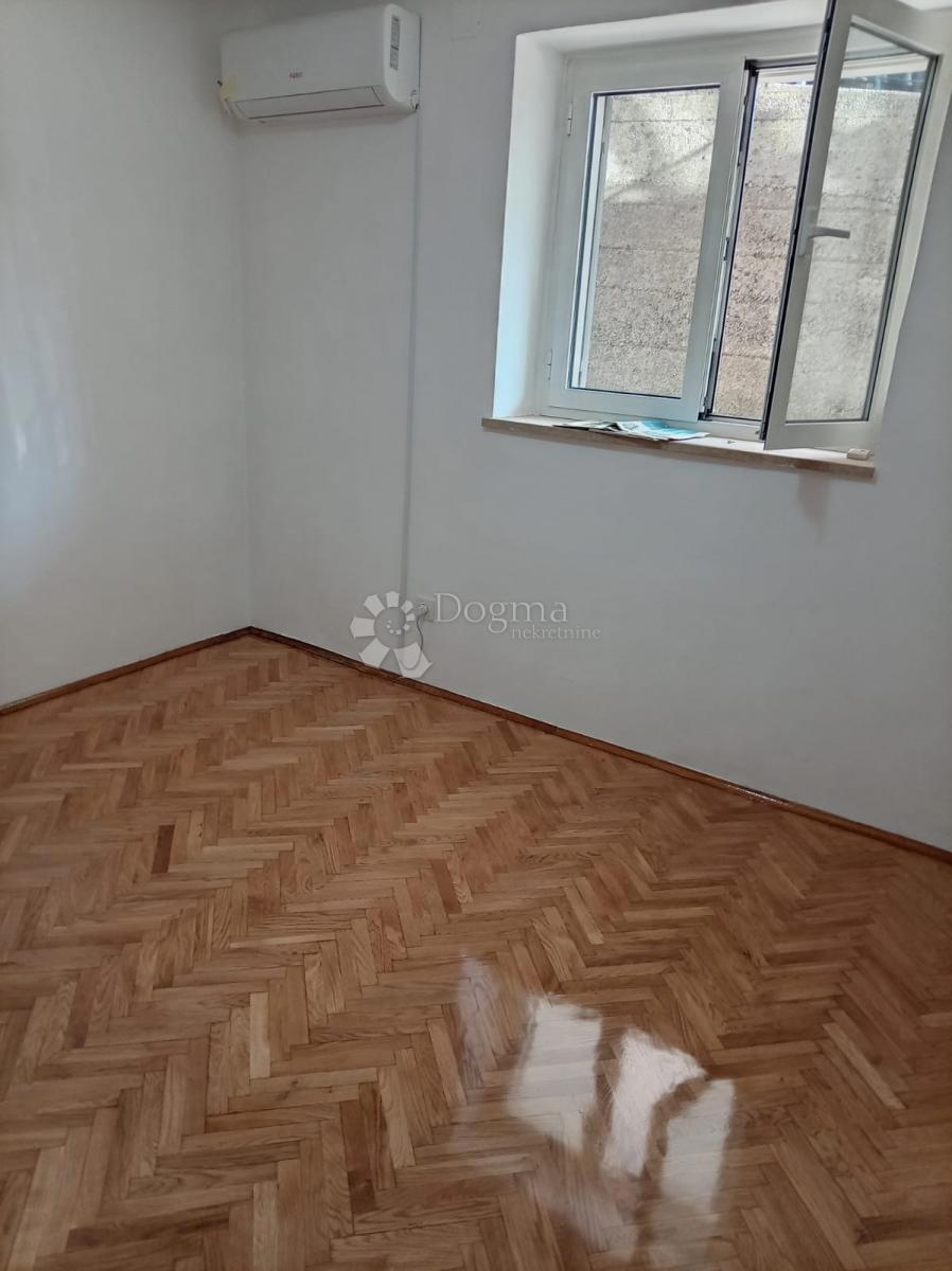 Allogio Bakar, 70,58m2