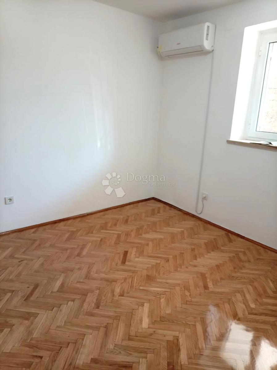 Allogio Bakar, 70,58m2