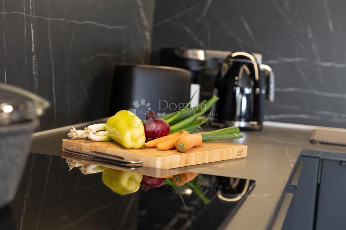 Casa Novi Vinodolski, 300m2