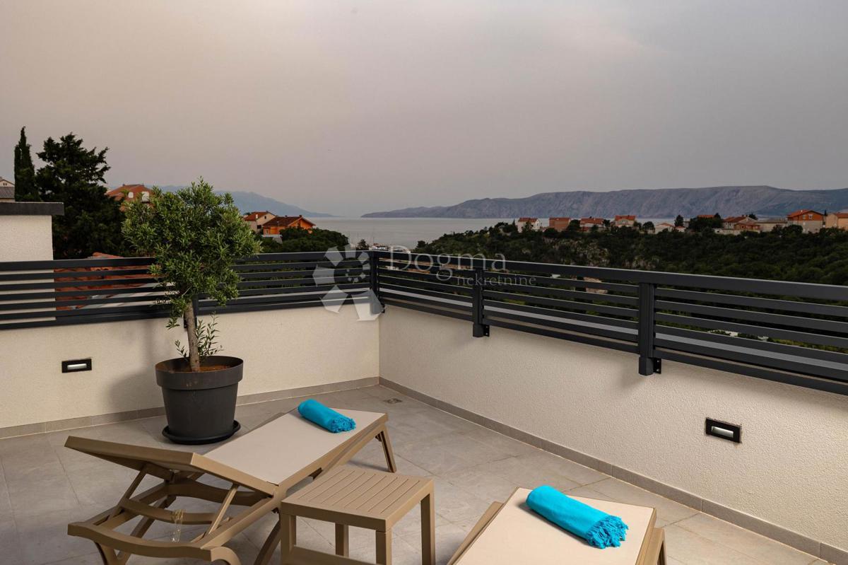 Casa Novi Vinodolski, 300m2