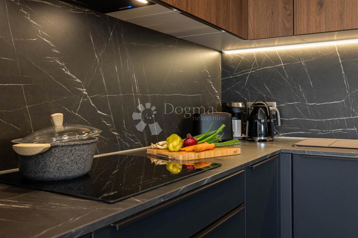 Casa Novi Vinodolski, 300m2