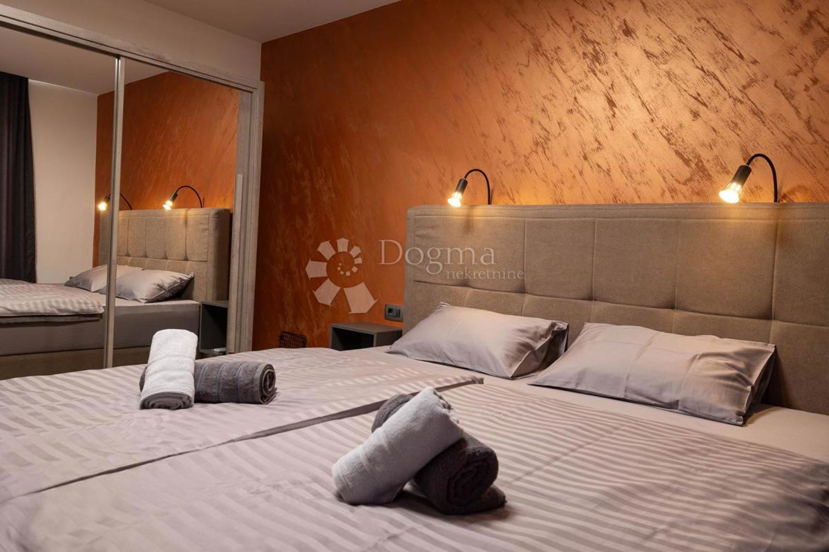 Casa Novi Vinodolski, 300m2