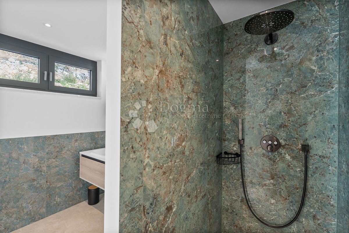 Casa Jesenice, Dugi Rat, 355m2