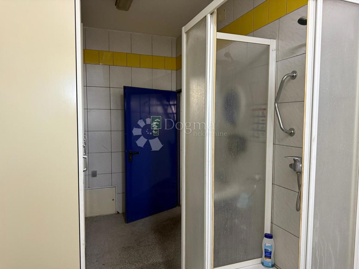 Locale commerciale Biškupec, Varaždin, 2.000m2