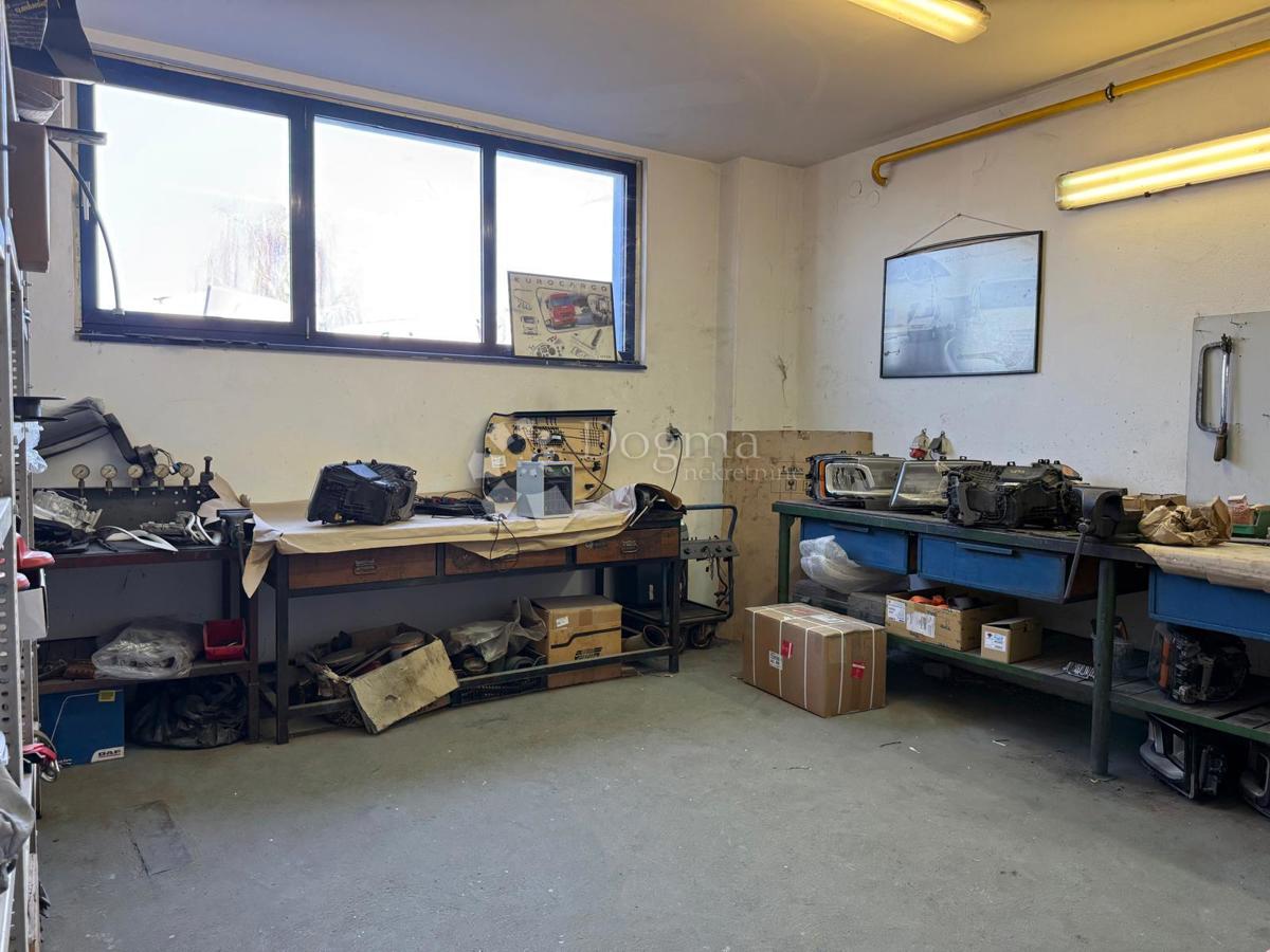 Locale commerciale Biškupec, Varaždin, 2.000m2