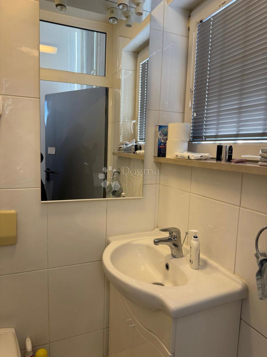 Locale commerciale Biškupec, Varaždin, 2.000m2