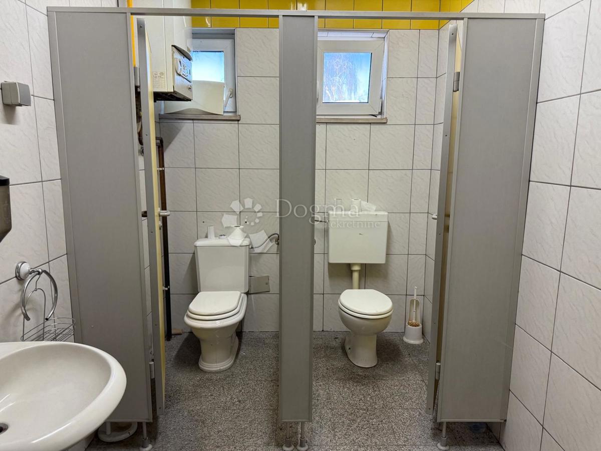 Locale commerciale Biškupec, Varaždin, 2.000m2