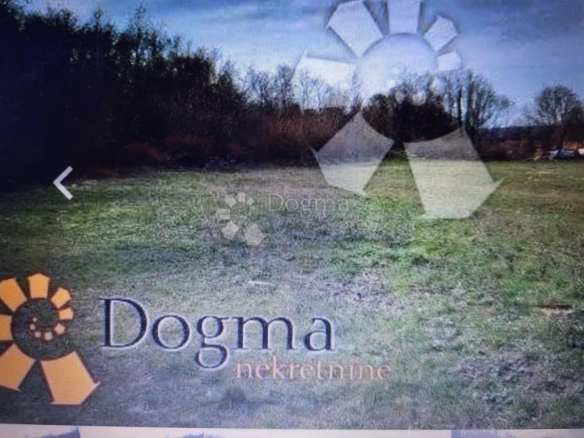 Terreno edificabile Kapelica, Labin, 794m2