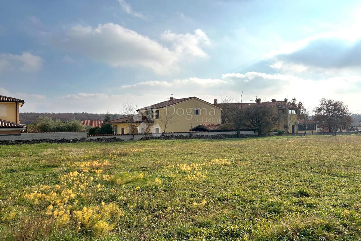 Terreno edificabile Vodnjan, 939m2