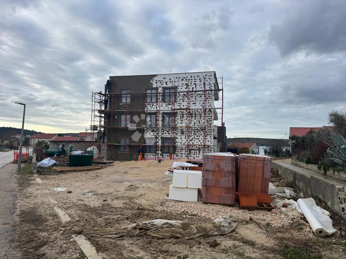 Appartamento Ljubač, Ražanac, 102,17m2