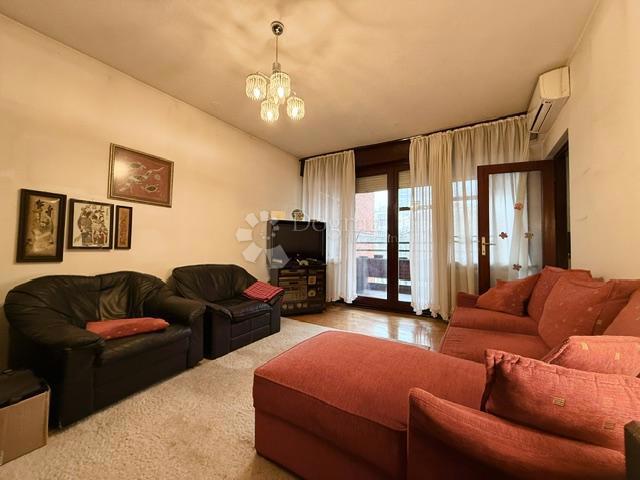 Allogio Borongaj, Peščenica - Žitnjak, 80m2