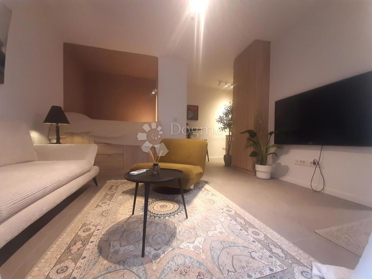 Allogio Donji grad, Donji Grad, 17,80m2