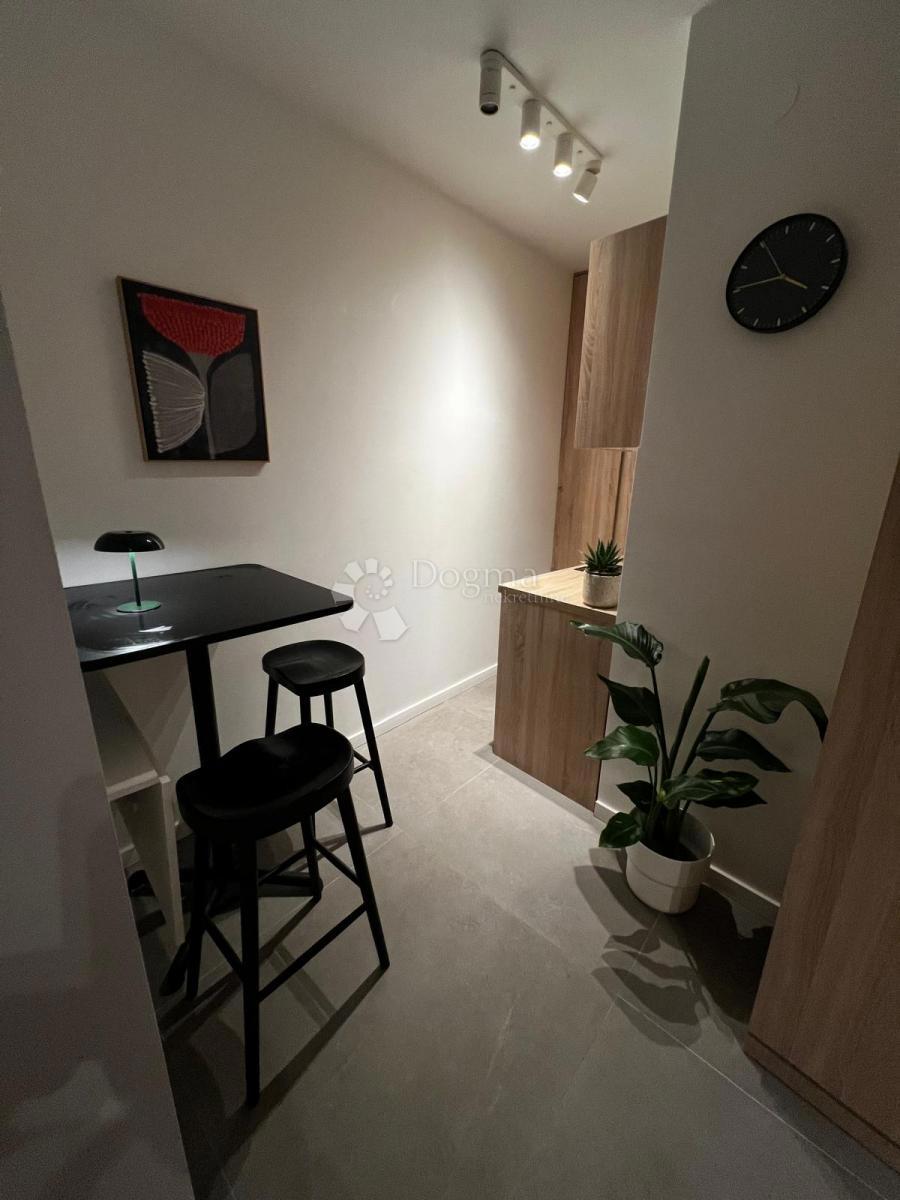 Allogio Donji grad, Donji Grad, 17,80m2