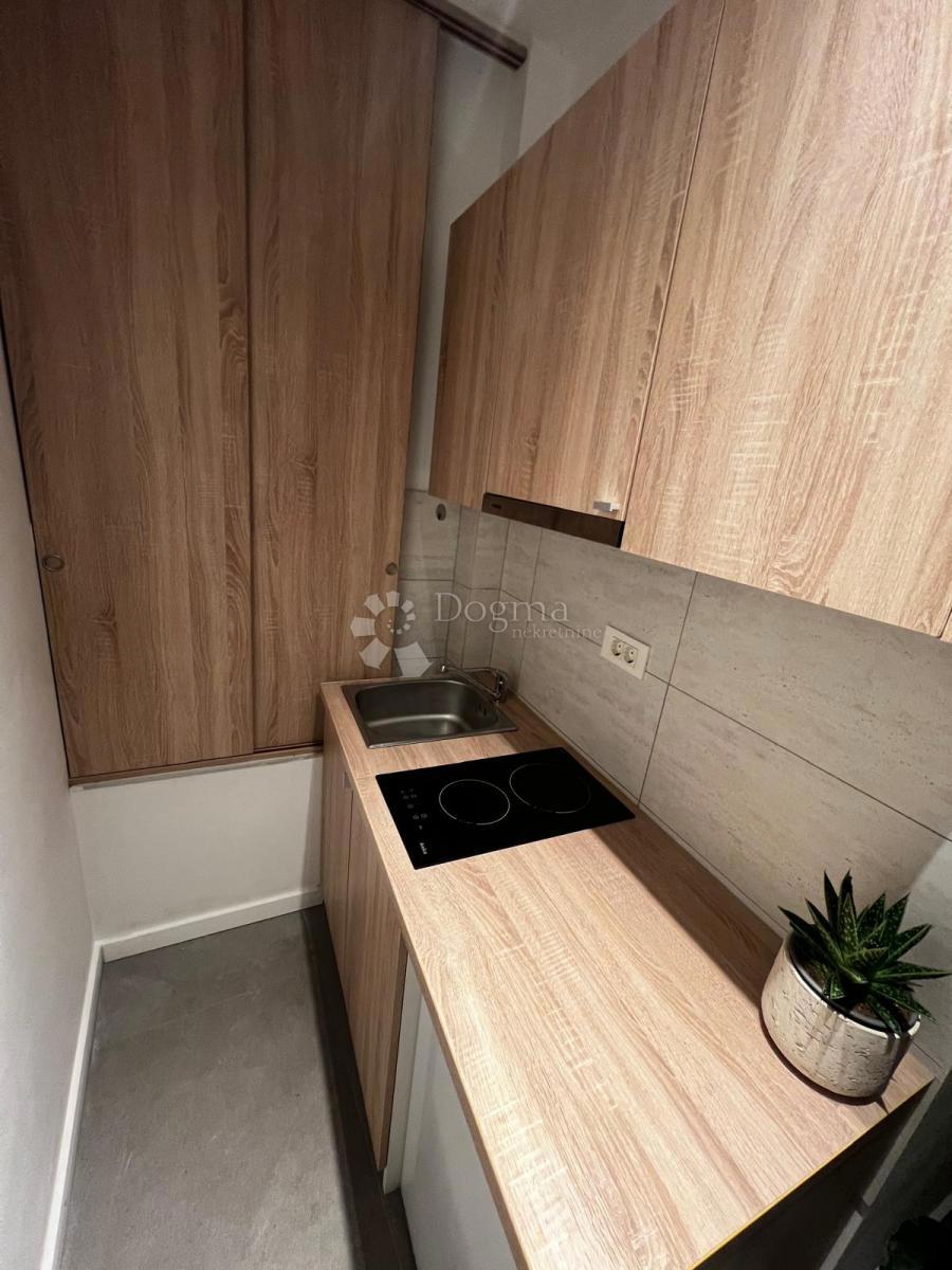 Allogio Donji grad, Donji Grad, 17,80m2