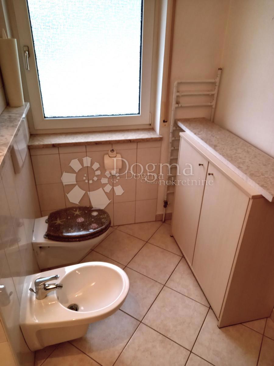 Istria-Umago, appartamento con terrazza e vista mare