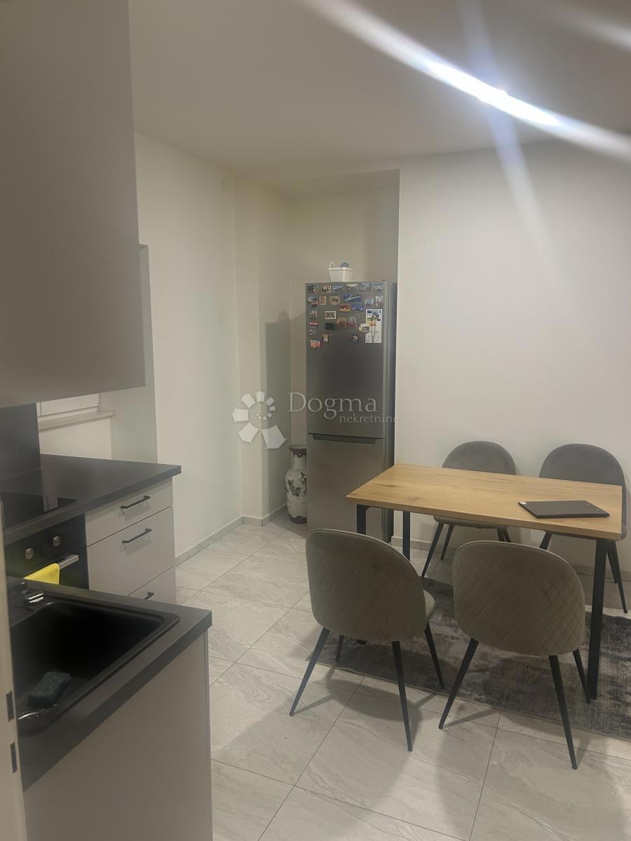 Allogio Sušak, Rijeka, 51m2