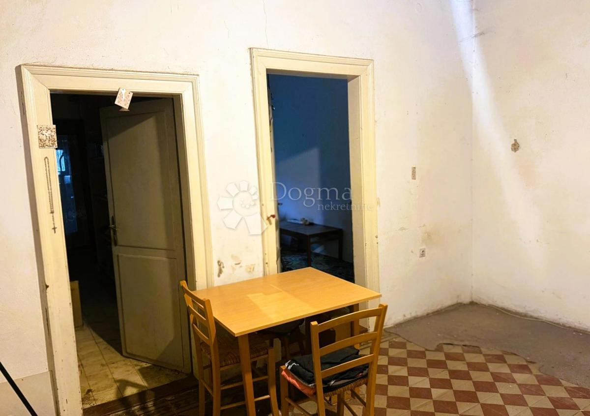 Casa Gornji grad / Centar, Osijek, 141,44m2