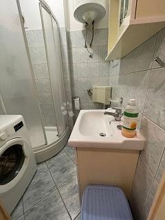 Allogio Pećine, Rijeka, 21m2