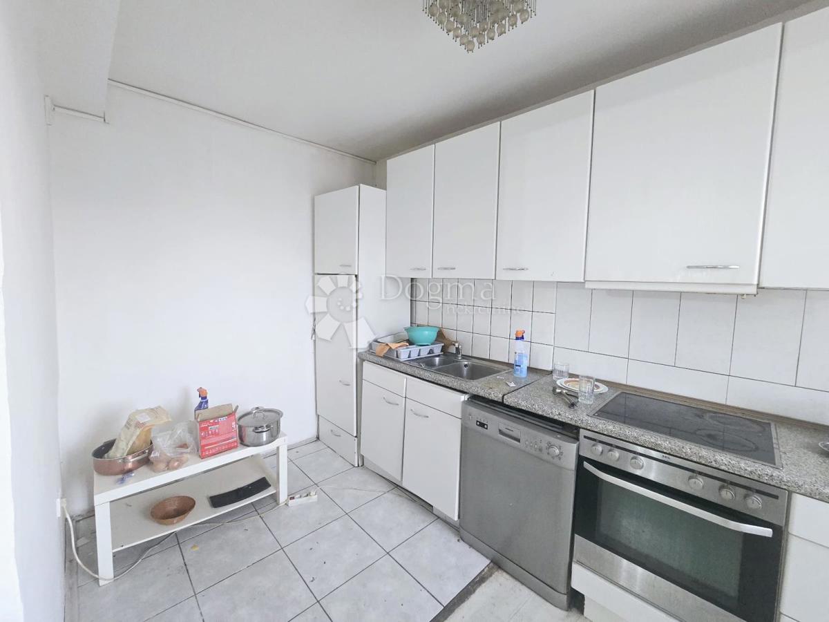 Casa Resnik, Peščenica - Žitnjak, 224m2