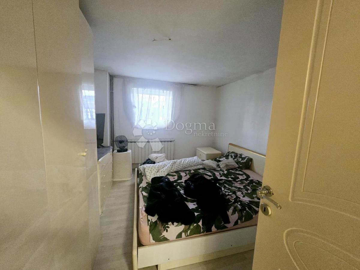 Casa Resnik, Peščenica - Žitnjak, 224m2