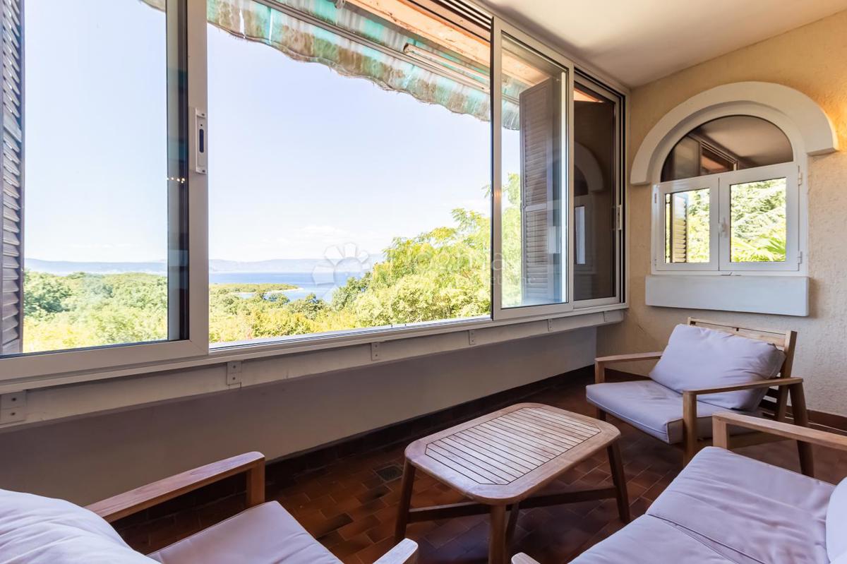 Casa Njivice, Omišalj, 300m2