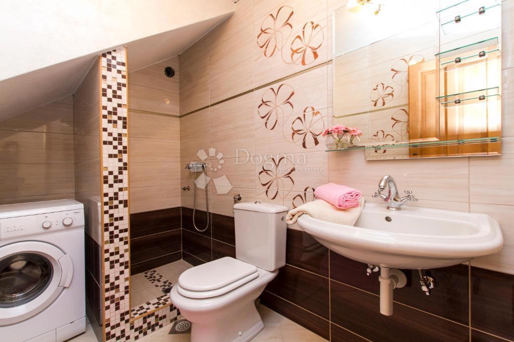 Casa Brseč, Mošćenička Draga, 120m2