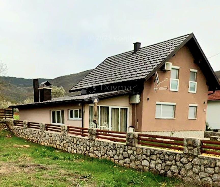 Casa Otočac, 120m2