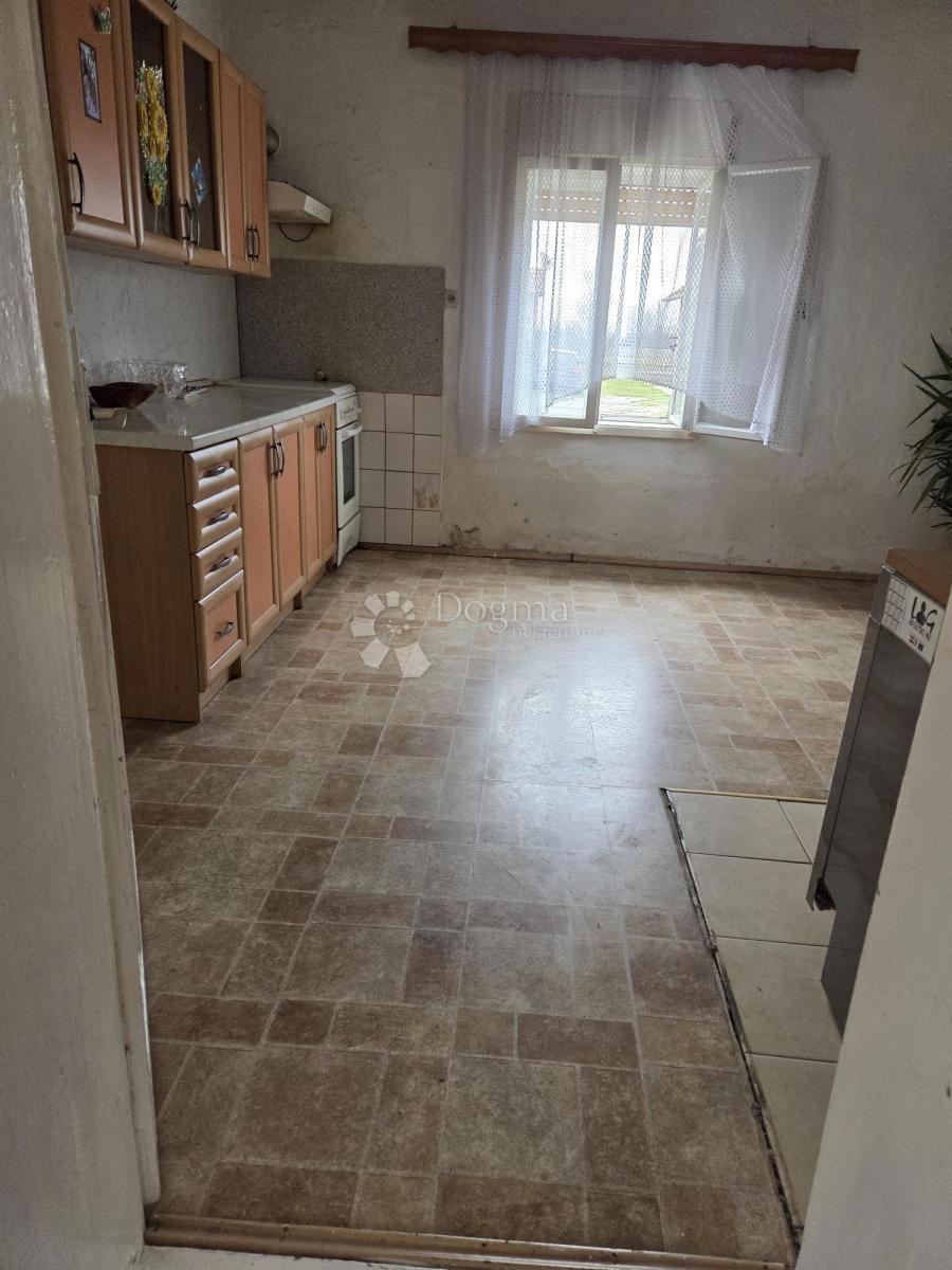 Casa Retkovci, Ivankovo, 150m2