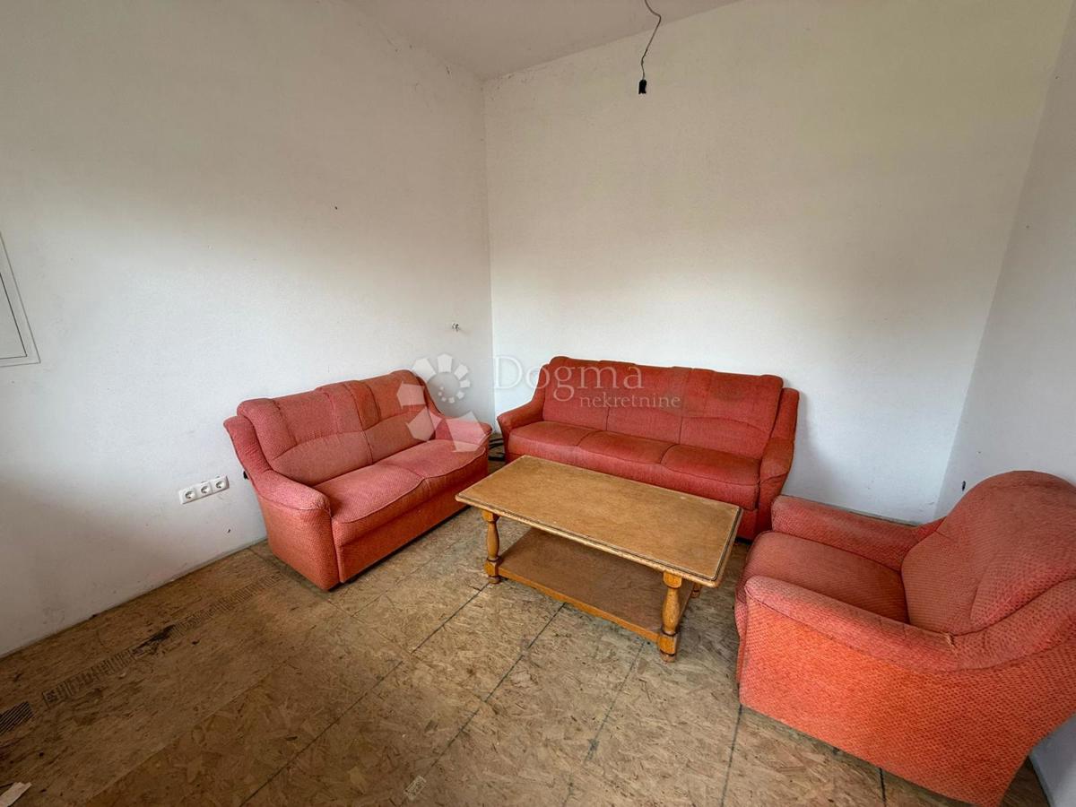 Locale commerciale Donji Kraljevec, 275m2