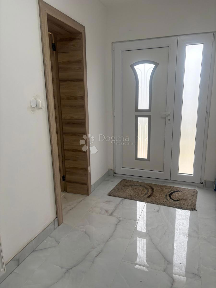 Casa Mičevec, Velika Gorica - Okolica, 93m2